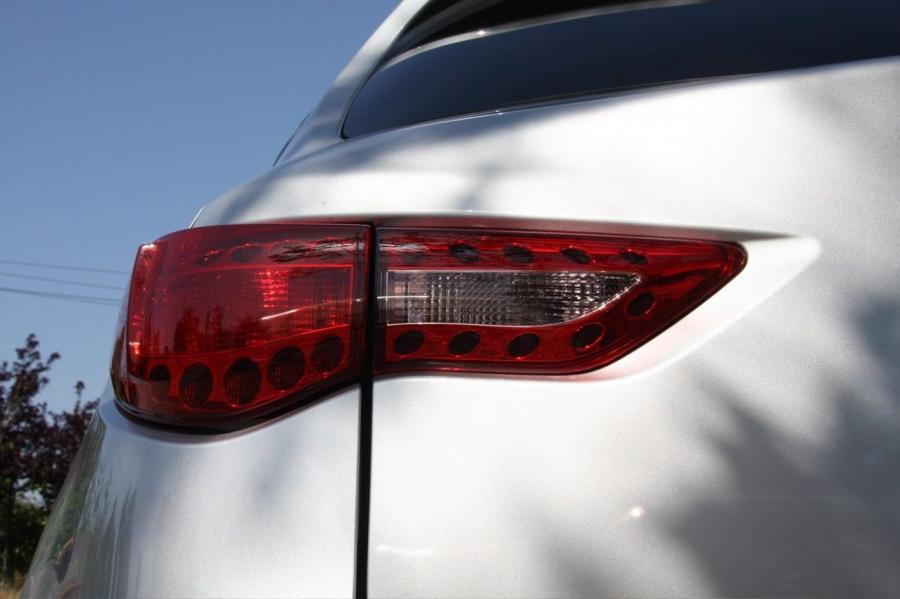  Infiniti FX50 S 2008 года  (фото 15 из 52)